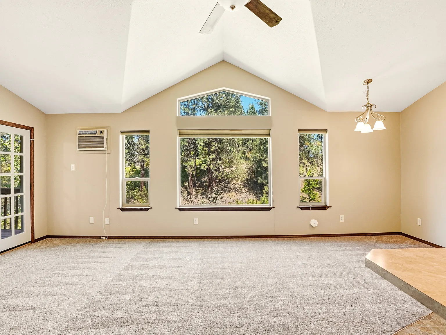 GS - 11830 North Bedivere Drive - 1 — Photo 3