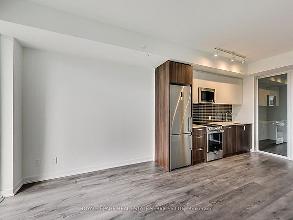 3rd image of 1787 Saint Clair Ave W #335