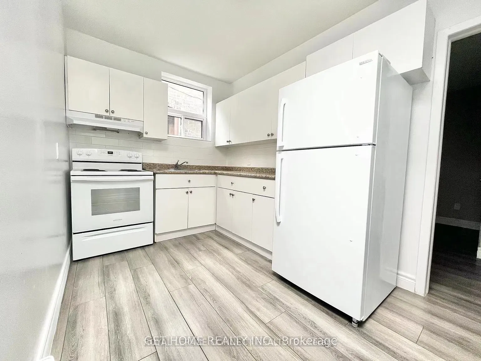 2 bed, $2,000 — Photo 3