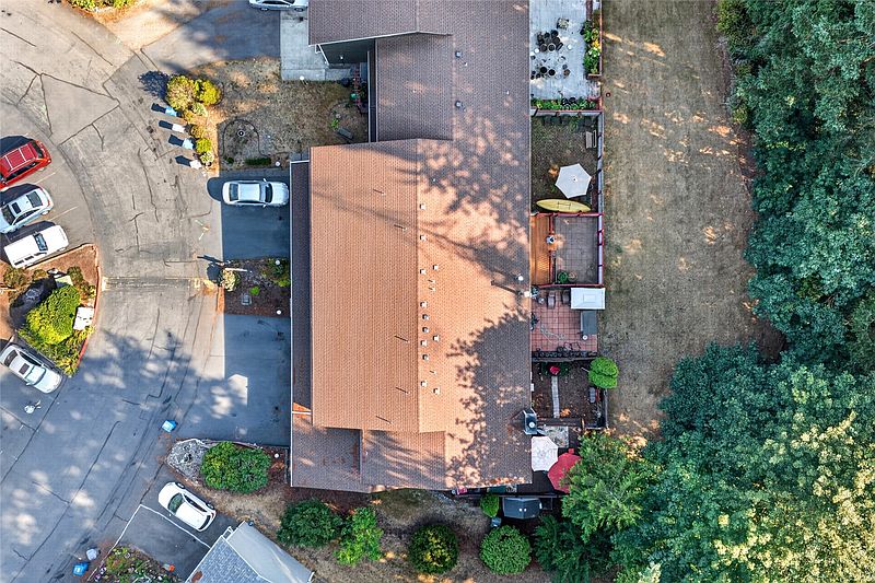 3rd image of 25051 144th PL SE Kent WA 98042