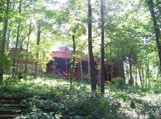 6051 Blackberry Ln, Buford, GA 30518
