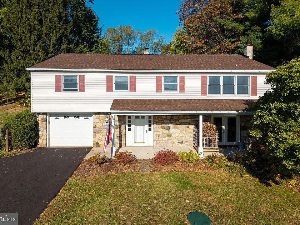 1st image of 797 Ebelhare Rd