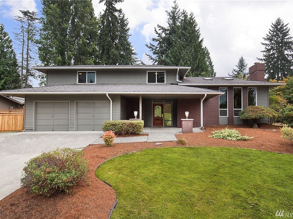 1st image of 18517 NE 20th Pl