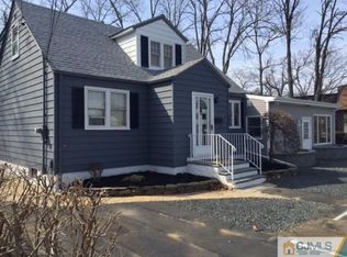 5 Marsad Dr, Old Bridge, NJ 08857