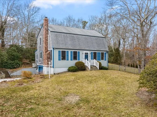 56 Spencer Dr, Plymouth, MA 02360