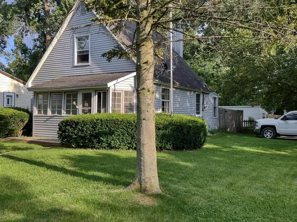 2431 Radford Rd, Lansing, MI 48911