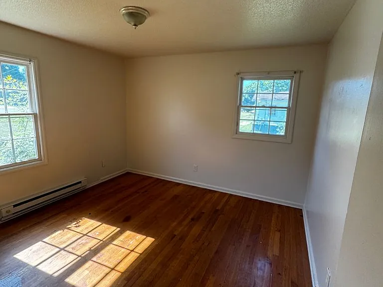 1337 N Lafayette St — Photo 19