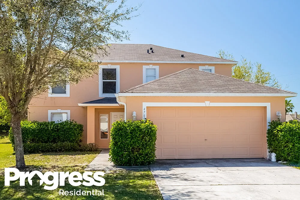4 bed, 2.5 bath, 2250 sqft, $2,730 — Photo 1