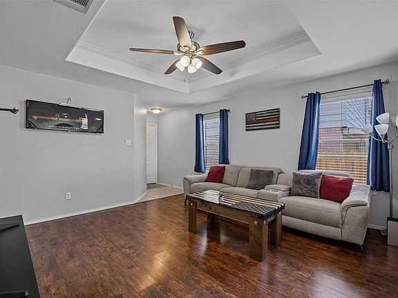 4th image of 13501 Lismore Ln
