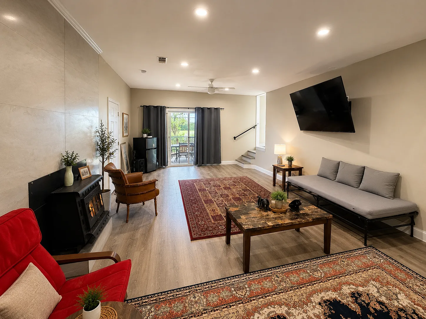 3 bed, 1806 sqft, $1,950 — Photo 3