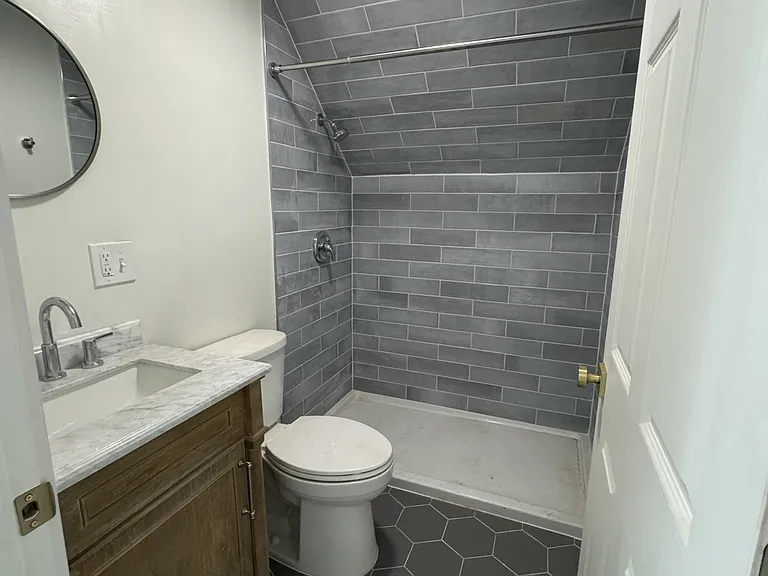 510 Winfield St — Photo 42