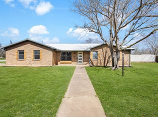 200 NW 33rd St, Mineral Wells, TX 76067