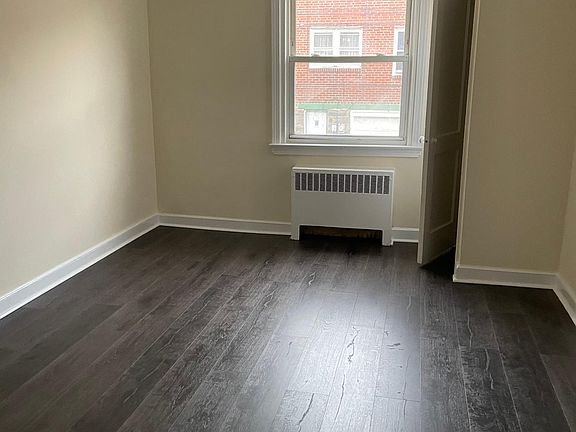 5th image of 6715 Oakland St Floor 1
