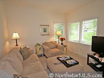 4th image of 15589 Lilac Dr