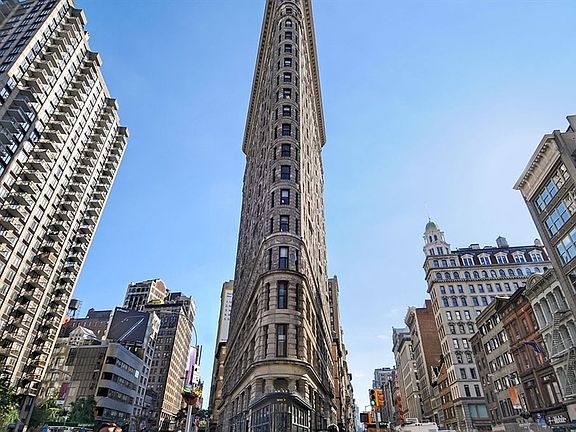 4th image of 101 W 23rd St APT 4Q