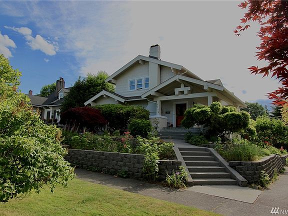 2nd image of 2718 N Puget Sound Ave