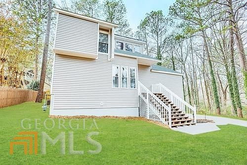 2nd image of 547 Hunt Station Dr
