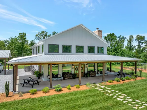 1757 Bell Hollow Rd, Vanleer, TN 37181