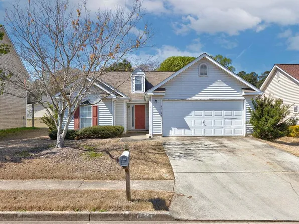 6659 Biscayne Blvd, Rex, GA 30273