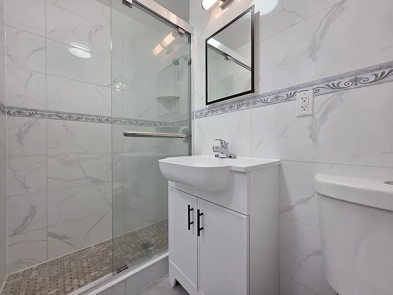68 Cranford St #1 — Photo 9