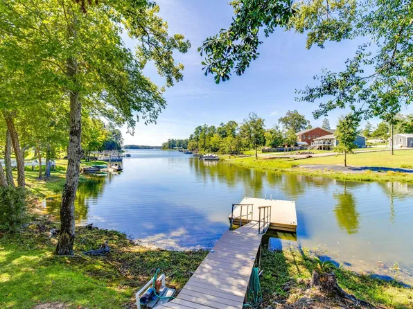 1599 State Park Rd, Prosperity, SC 29127