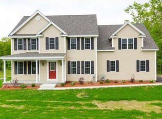 15 W Ledge Rd, Clinton, MA 01510