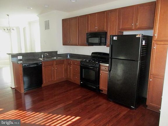 2nd image of 3091 Chinkapin Oak Ln