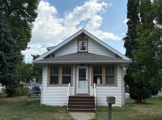 114 9th St N, Breckenridge, MN 56520