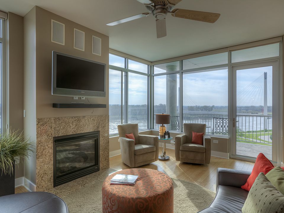 1st image of 555 Riverfront Plz APT 801