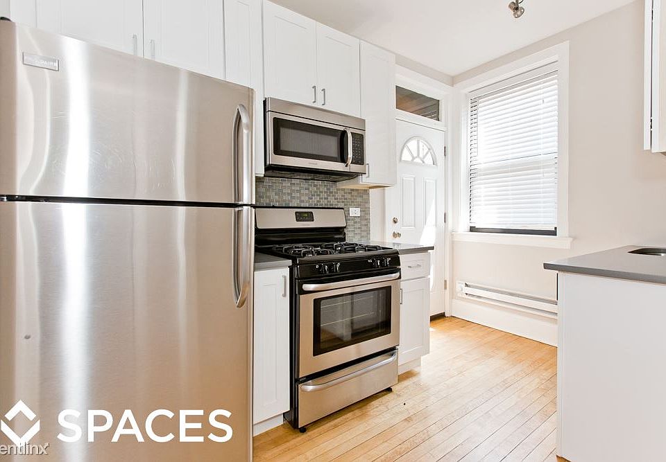 1st image of 2317 N Rockwell St #Unta3