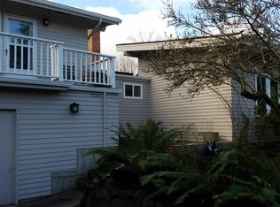 15100 NW Oak Hills Dr, Beaverton, OR