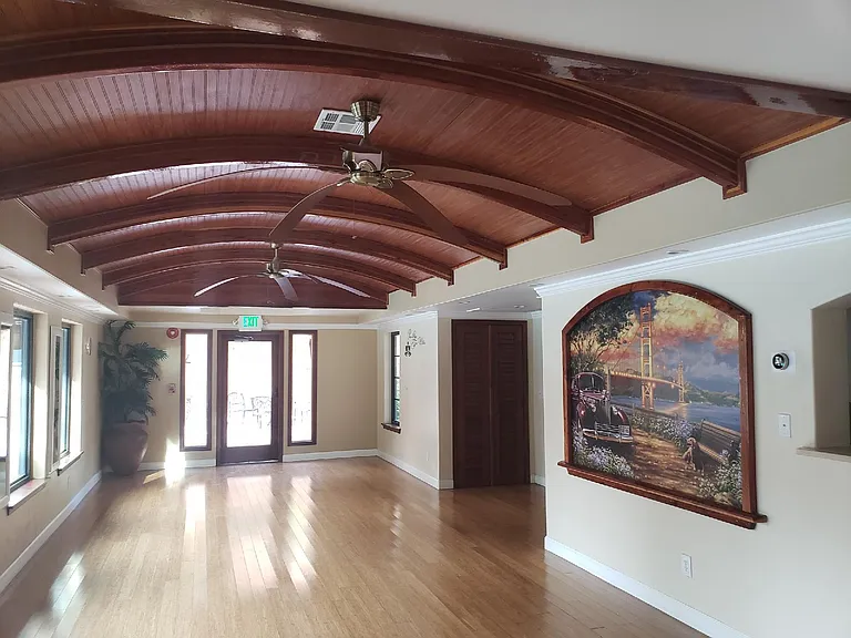 Village Retreat — Photo 11