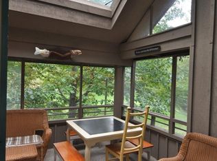 11 Hawks NE, Glen Arbor, MI 49636