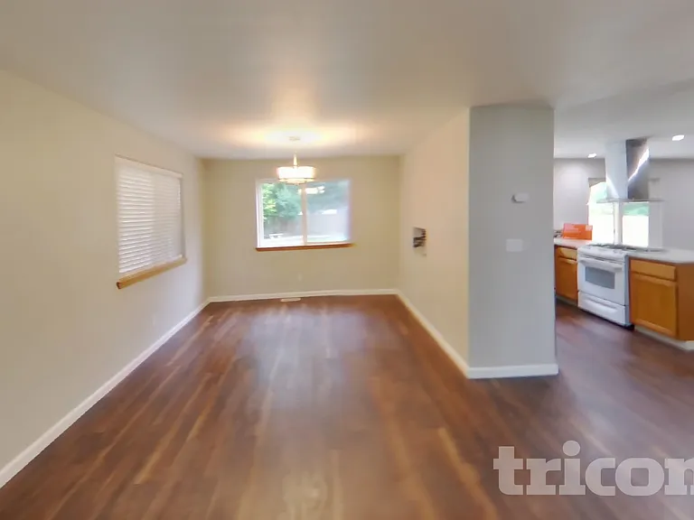 8703 146th Street Ct E — Photo 2