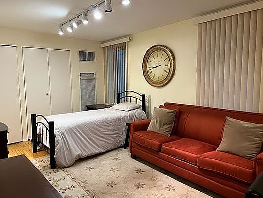 1st image of 106 Central Park S APT 11D