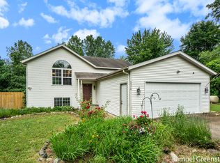 5576 126th Ave, Fennville, MI 49408