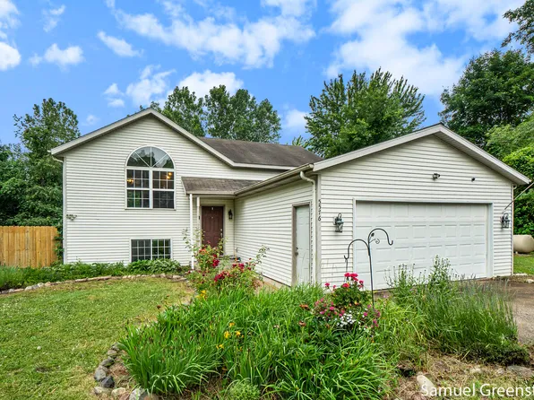 5576 126th Ave, Fennville, MI 49408