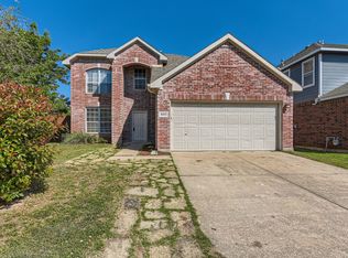 4916 Palm Ridge Dr, Fort Worth, TX 76133