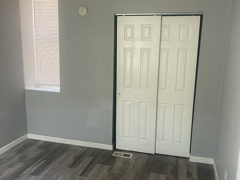 6264 Gravois Ave — Photo 4