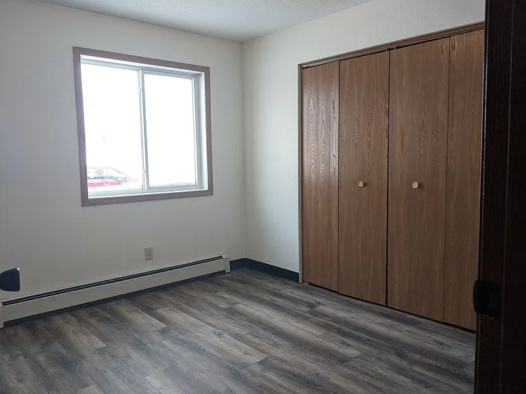 Landview Apartments — Photo 47