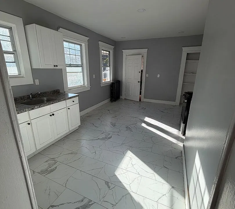 304 Winthrop Ave