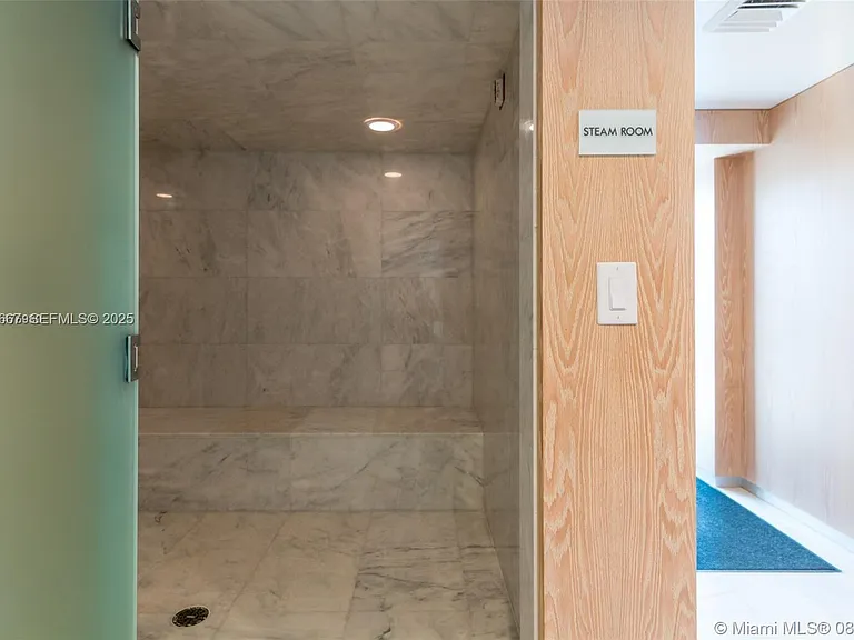 400 Sunny Isles Blvd #1019 — Photo 27