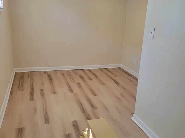 Bedroom #1
