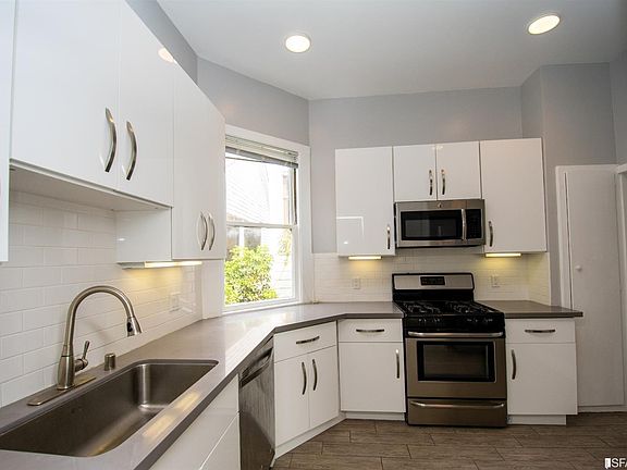 2nd image of 500 Eugenia Ave #A