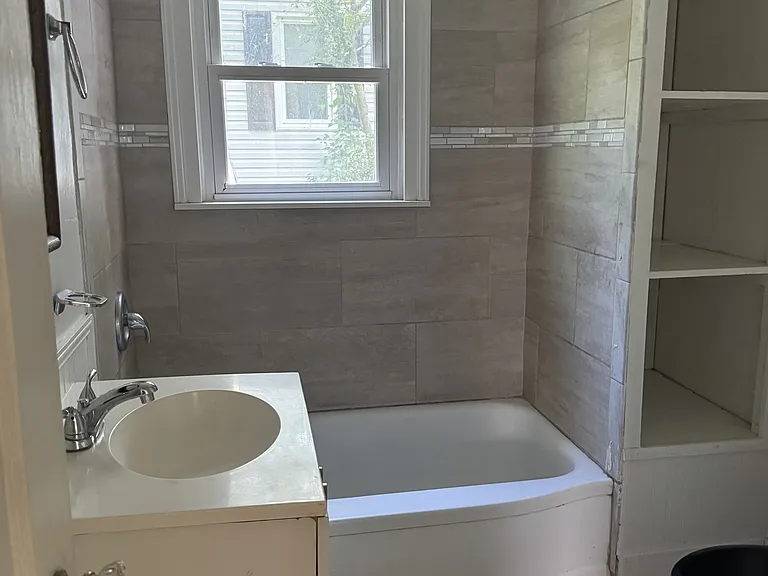 2517 Lafayette Cir — Photo 6
