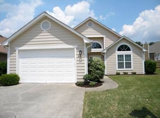 221 Millstone Ln, MADISON, AL 35758