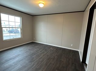 370 S Allan St NE, Cedar Springs, MI 49319