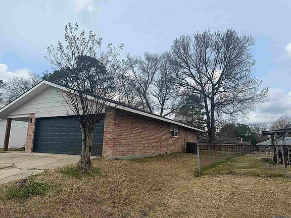 4th image of 15447 Jester Ave