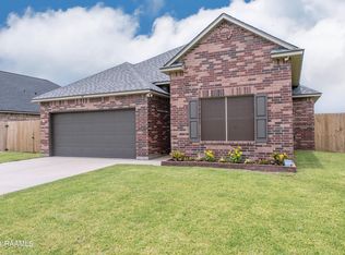 117 Windy Field Dr, Rayne, LA 70578