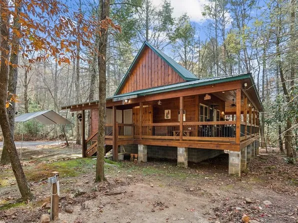 491 Old Parker Ter, Ellijay, GA 30536